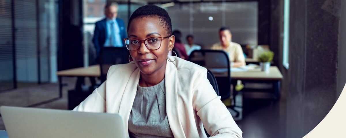 5 pensées toxiques que je bannis en tant que femme noire au travail
