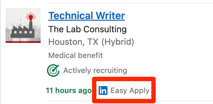 Une capture d'écran LinkedIn montrant où cliquer pour postuler à un emploi en utilisant leur fonction de candidature facile